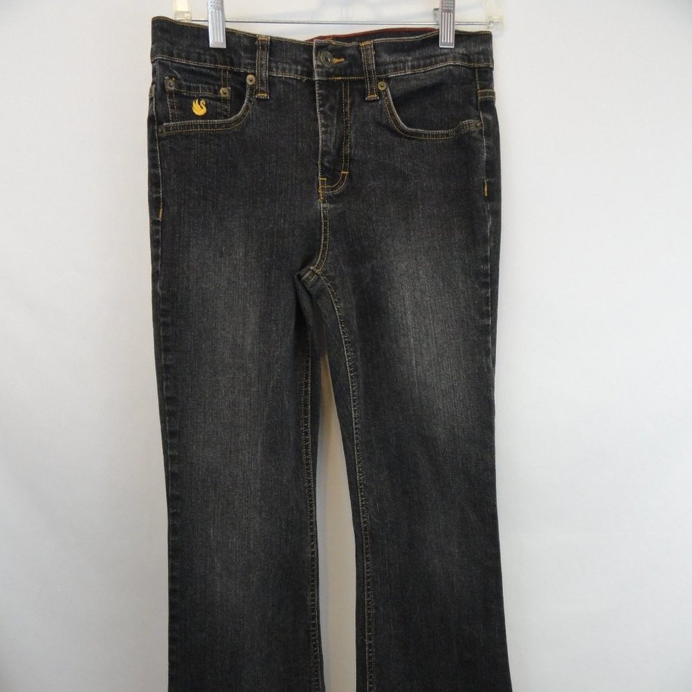 Gloria Vanderbilt womens black-wash, flare leg jeans, size 8 petite. (A5)